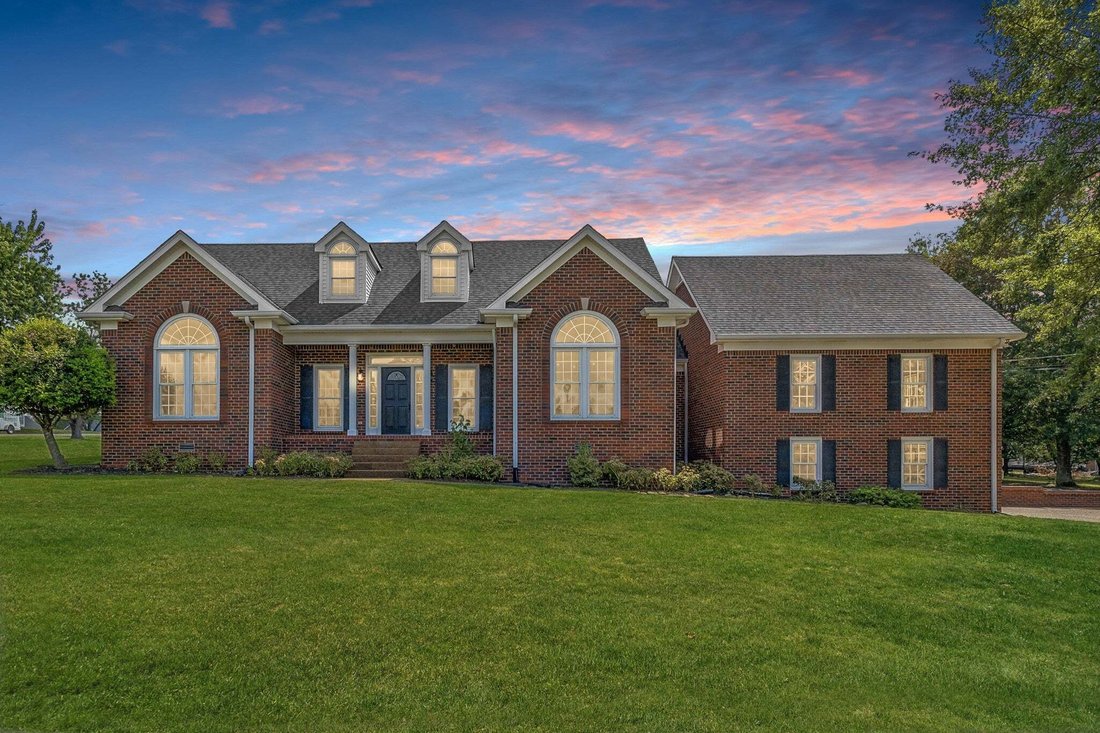 House in Hendersonville, Tennessee, United States 1 - 18782012
