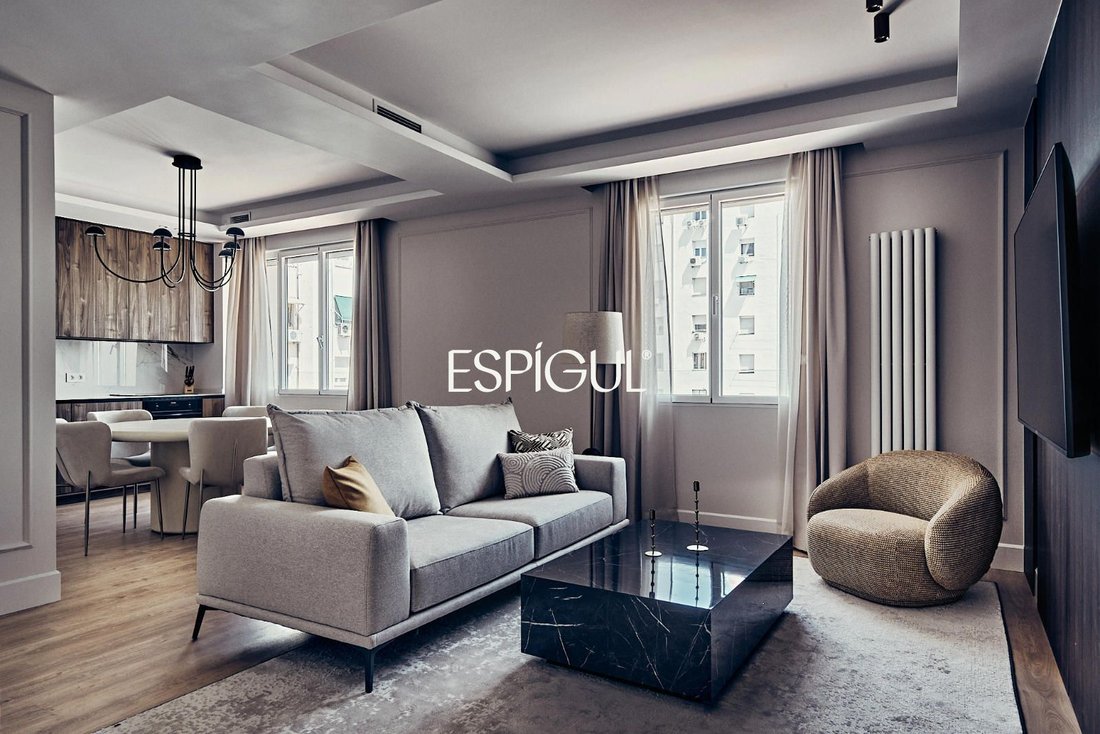 Appartamento a Retiro, Madrid, Spagna 1 - 18775904