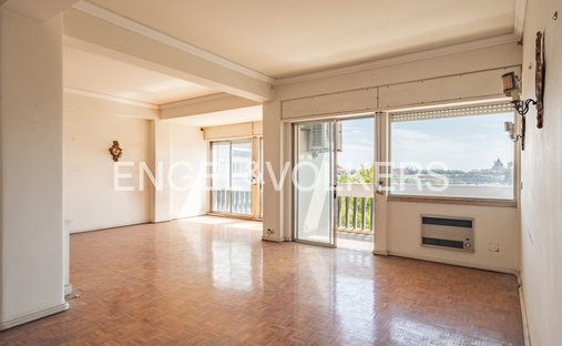 Apartment in Alvalade, Lisbon, Portugal 1