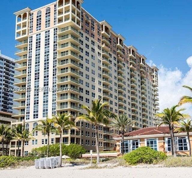 Appartement à Hallandale Beach, Floride, États-Unis 3 - 18779021