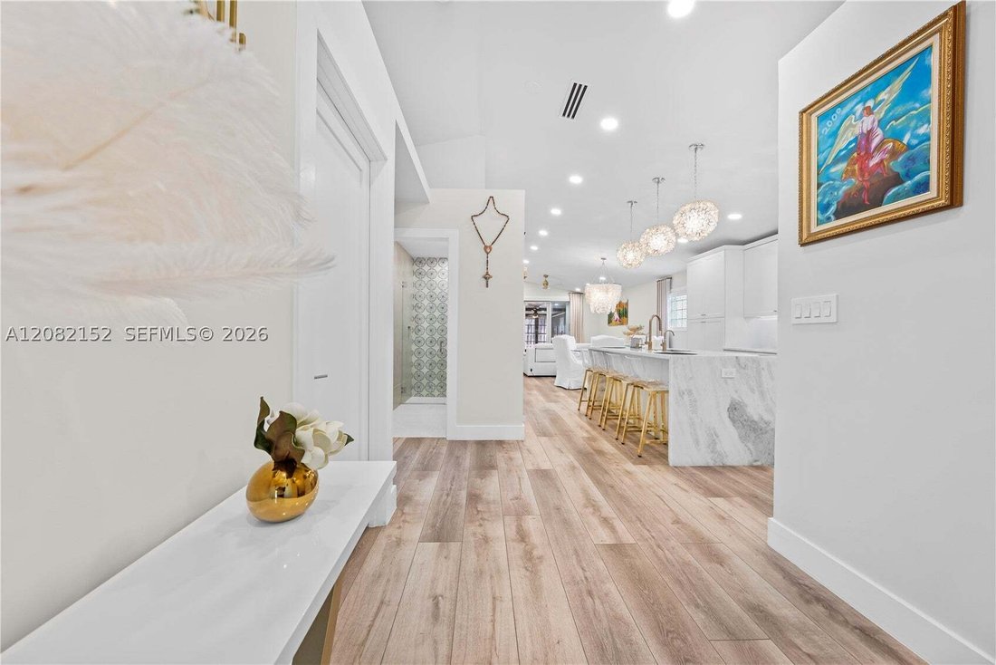 Haus in Pembroke Pines, Florida, Vereinigte Staaten 2 - 18779095