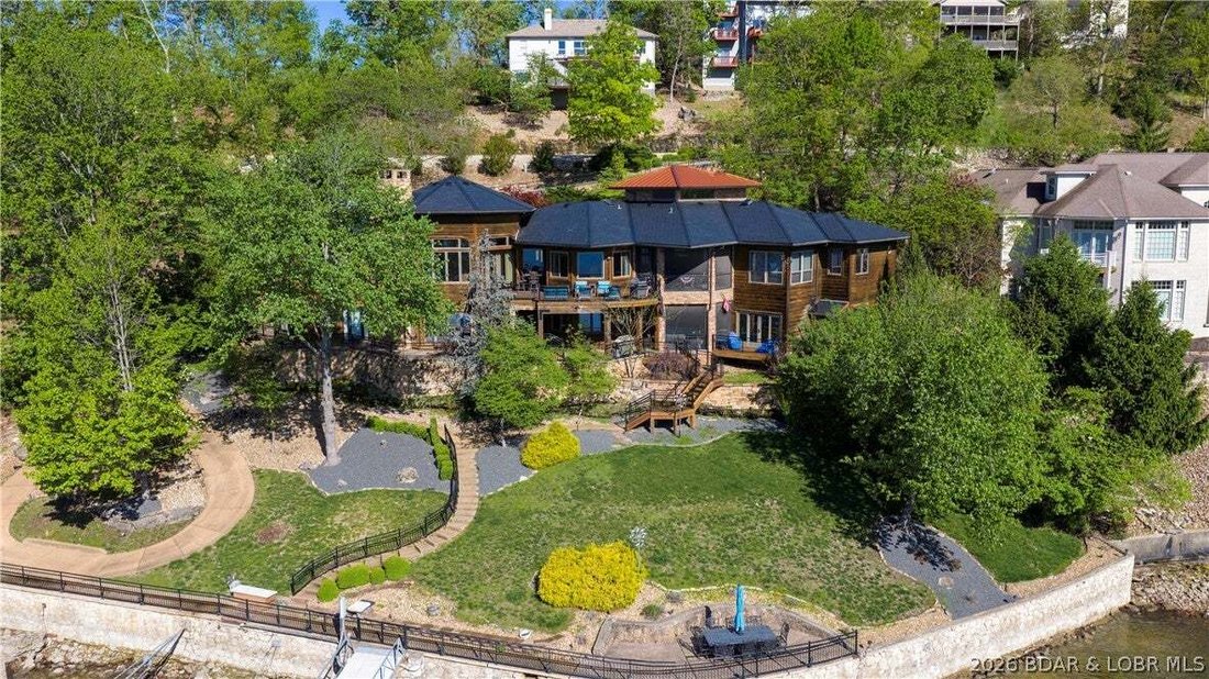 House in Lake Ozark, Missouri, United States 1 - 18781675