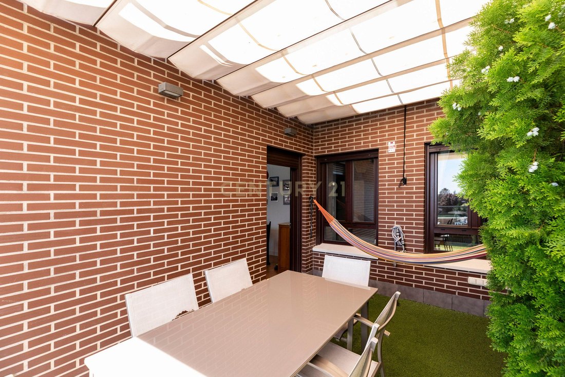 Apartment in Moncloa-Aravaca, Madrid, Spain 3 - 18780325