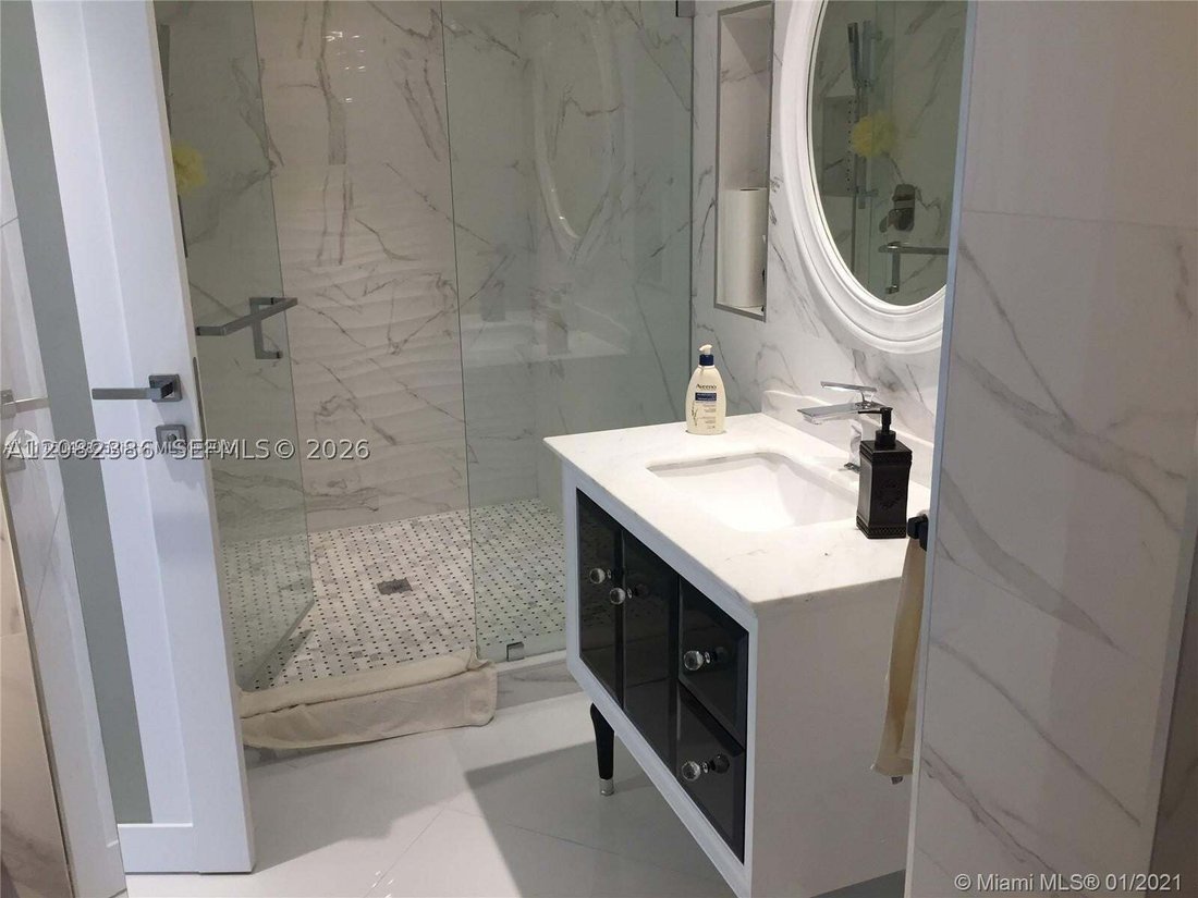 Condominio a Golden Beach, Florida, Stati Uniti 5 - 18779101