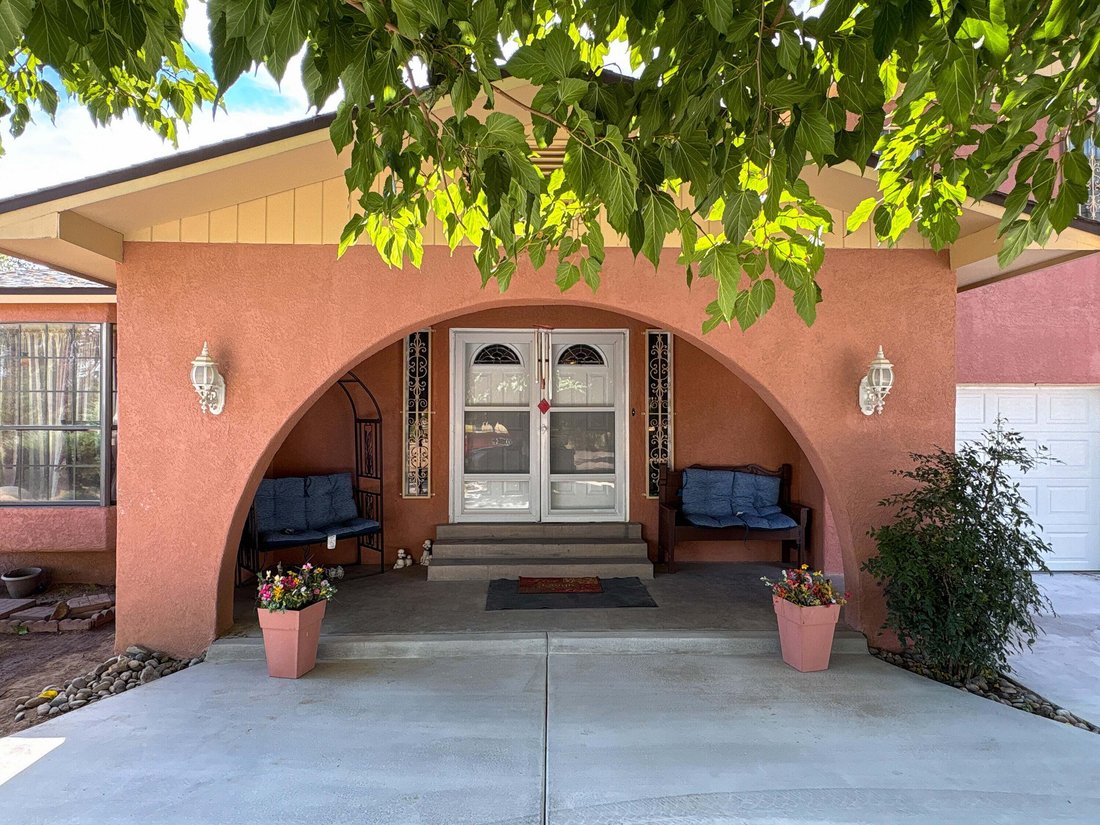 House in Bosque Farms, New Mexico, United States 3 - 18781537