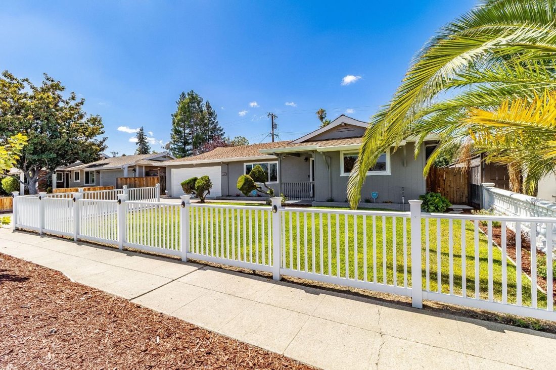 Maison à Saratoga, Californie, États-Unis 1 - 18778822