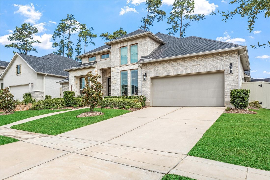 House in Pinehurst, Texas, United States 3 - 18779741