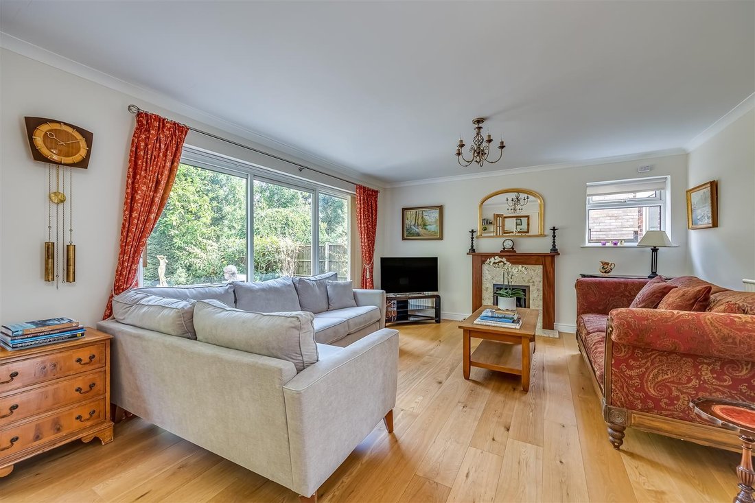 Haus in Banstead, Reigate and Banstead, England 4 - 18778969