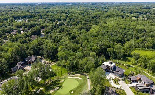 Land in Zionsville, Indiana, United States 1