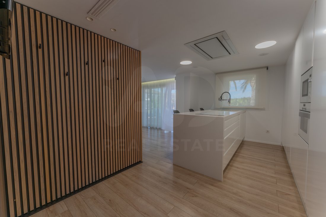 Townhouse in Petrer, Valencian Community, Spain 2 - 18430256