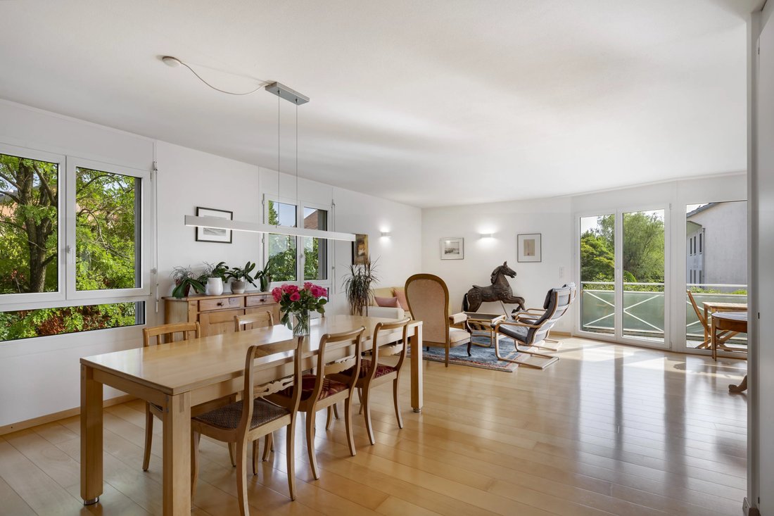 Wohnung in Saint-Sulpice, Waadt, Schweiz 1 - 18777259