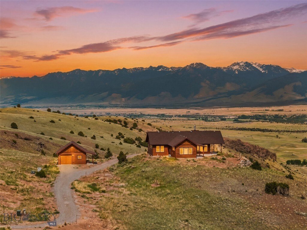 House in Emigrant, Montana, United States 1 - 18777223