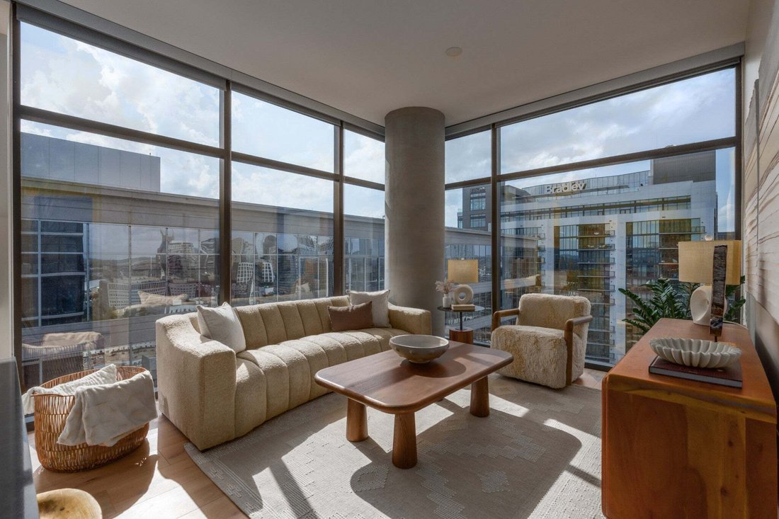 Condo in Nashville, Tennessee, United States 1 - 18499966