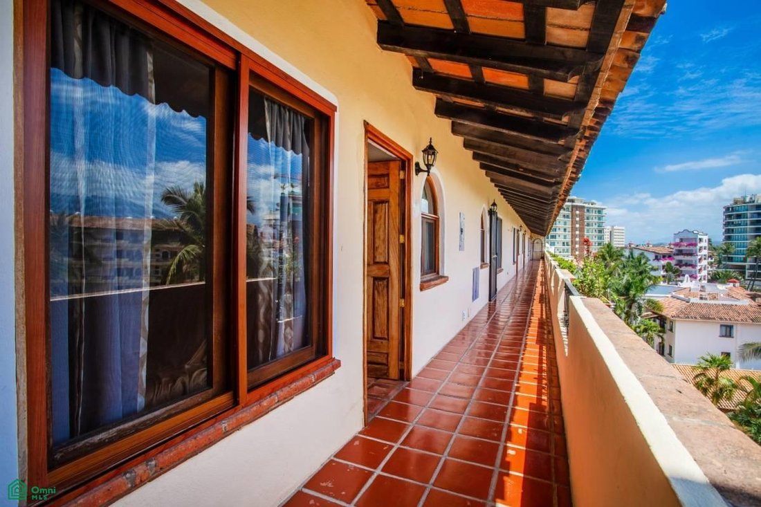 Condo in Puerto Vallarta, Jalisco, Mexico 1 - 18778977