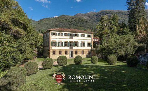 Villa en Camaiore, Toscana, Italia 1