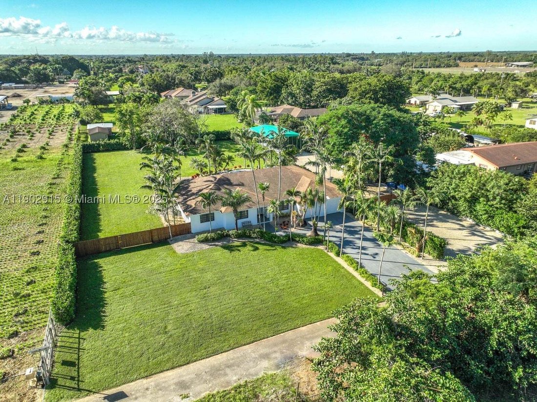 House in Homestead, Florida, United States 5 - 16639561