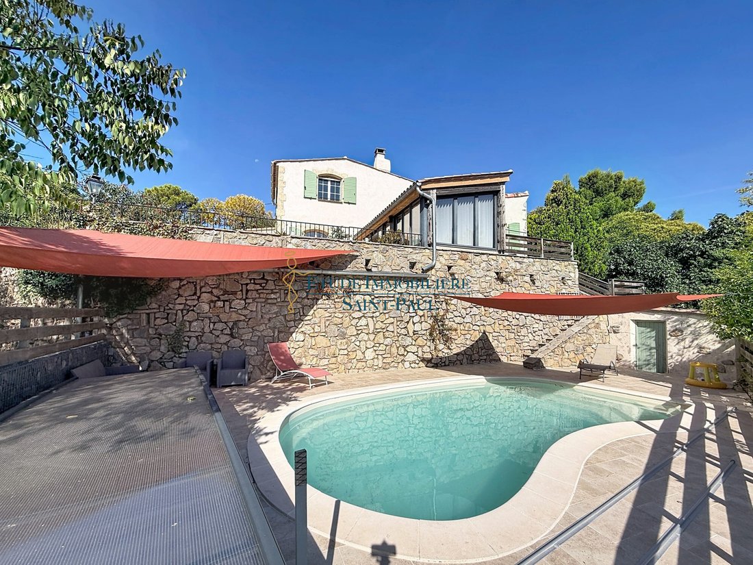 Country House in Centre Ville, Clermont-l'Hérault, France 1 - 17815631