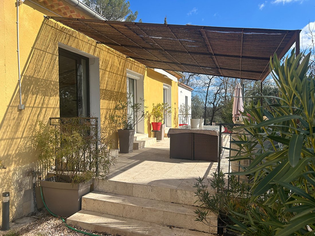 Villa en Brignoles, Provenza-Alpes-Costa Azul, Francia 1 - 18780721