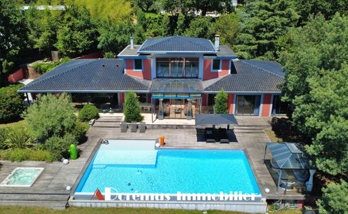 Villa à Bouliac, Nouvelle-Aquitaine, France 1