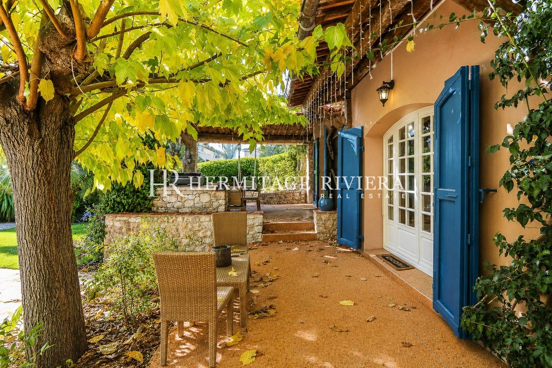 Villa in Le Port, Villefranche-sur-Mer, France 2 - 14046626