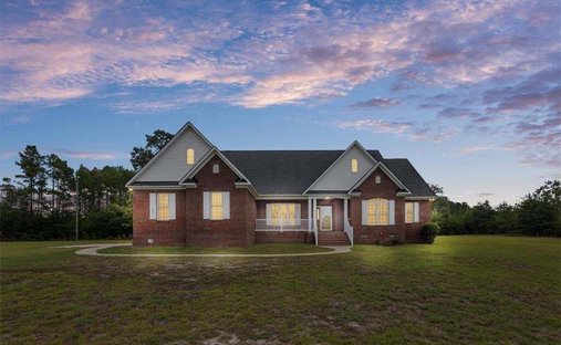 Haus in Seventy-First High School, North Carolina, Vereinigte Staaten 1