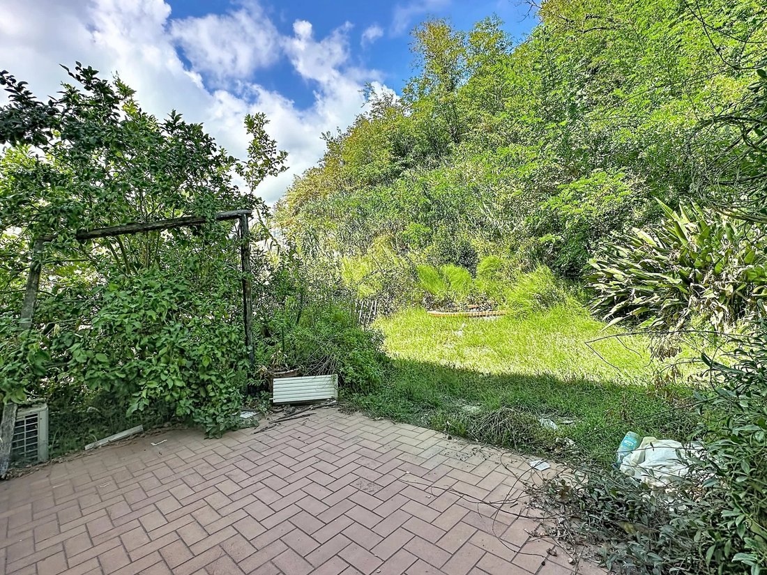 Casa en Menton, Provenza-Alpes-Costa Azul, Francia 2 - 18777269