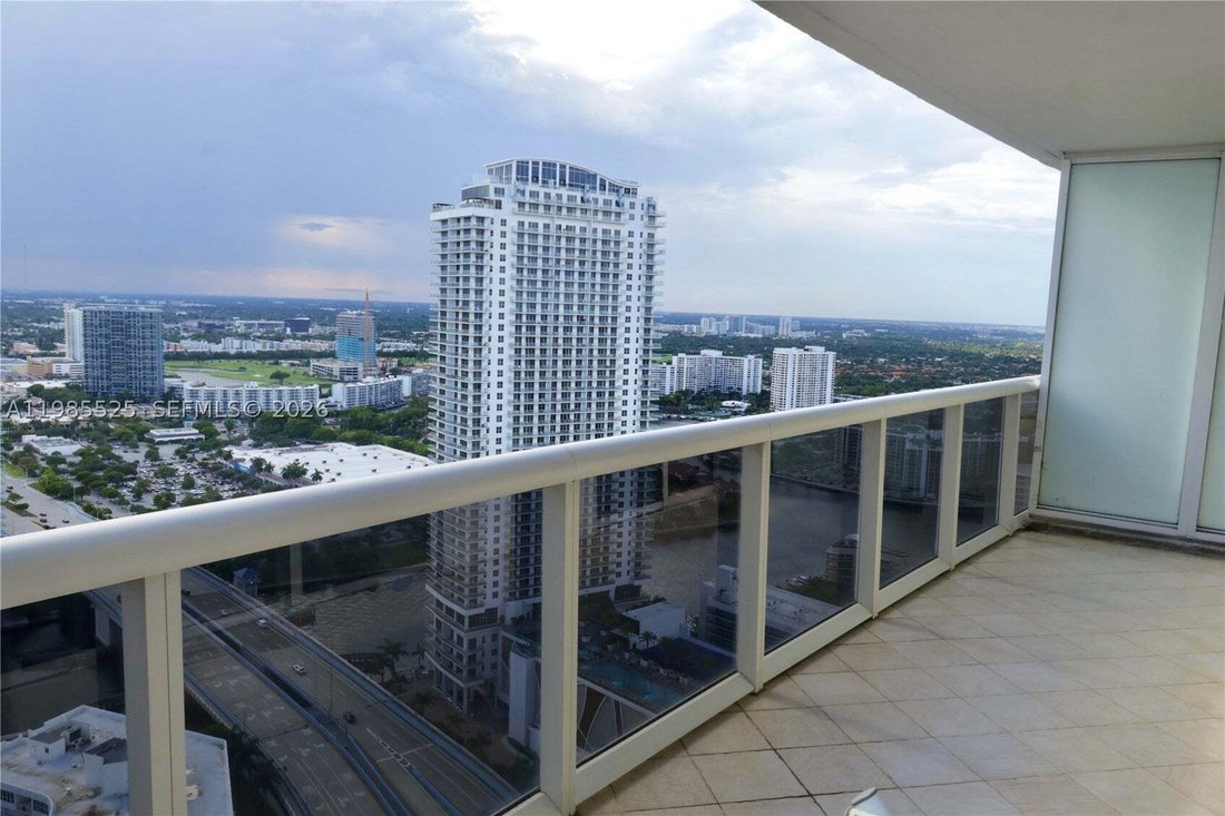 Condominio a Hallandale Beach, Florida, Stati Uniti 4 - 17453675