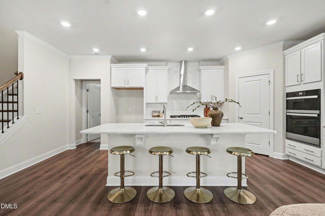 Casa a Cary, Carolina del Nord, Stati Uniti 3 - 17720413