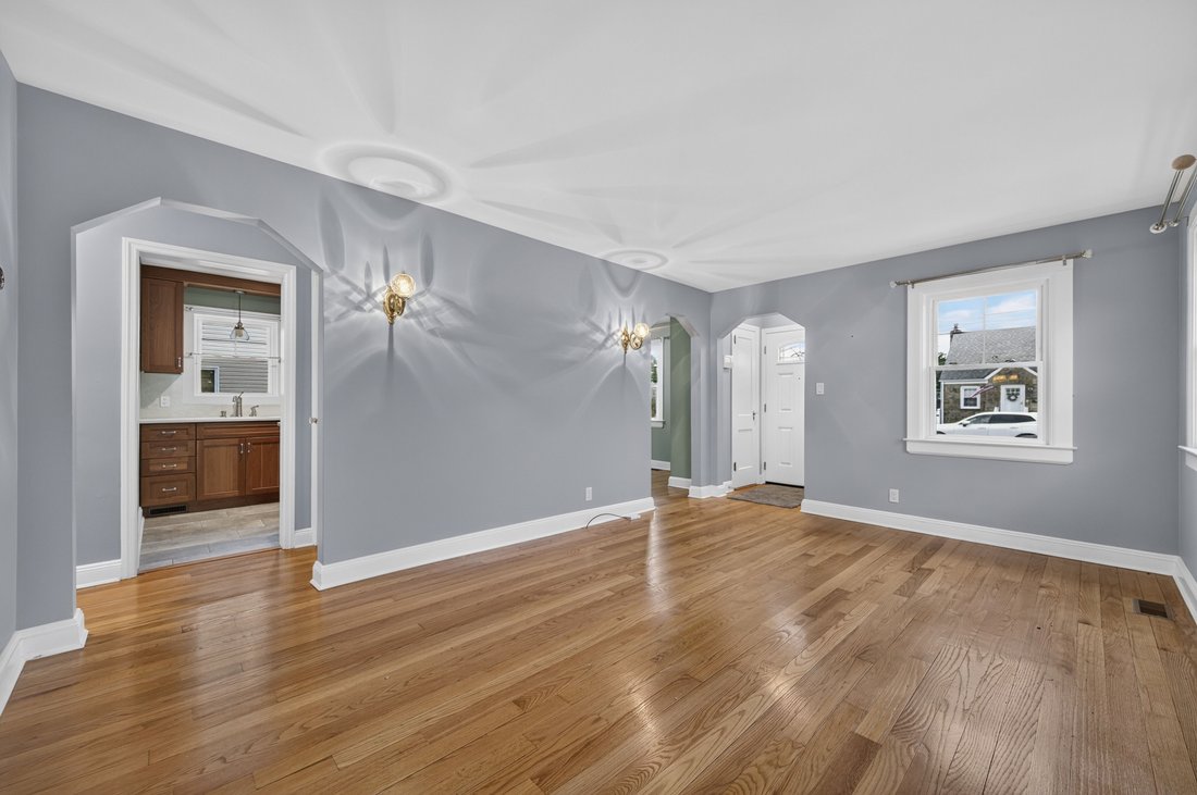 Casa a Mineola, New York, Stati Uniti 3 - 18750138