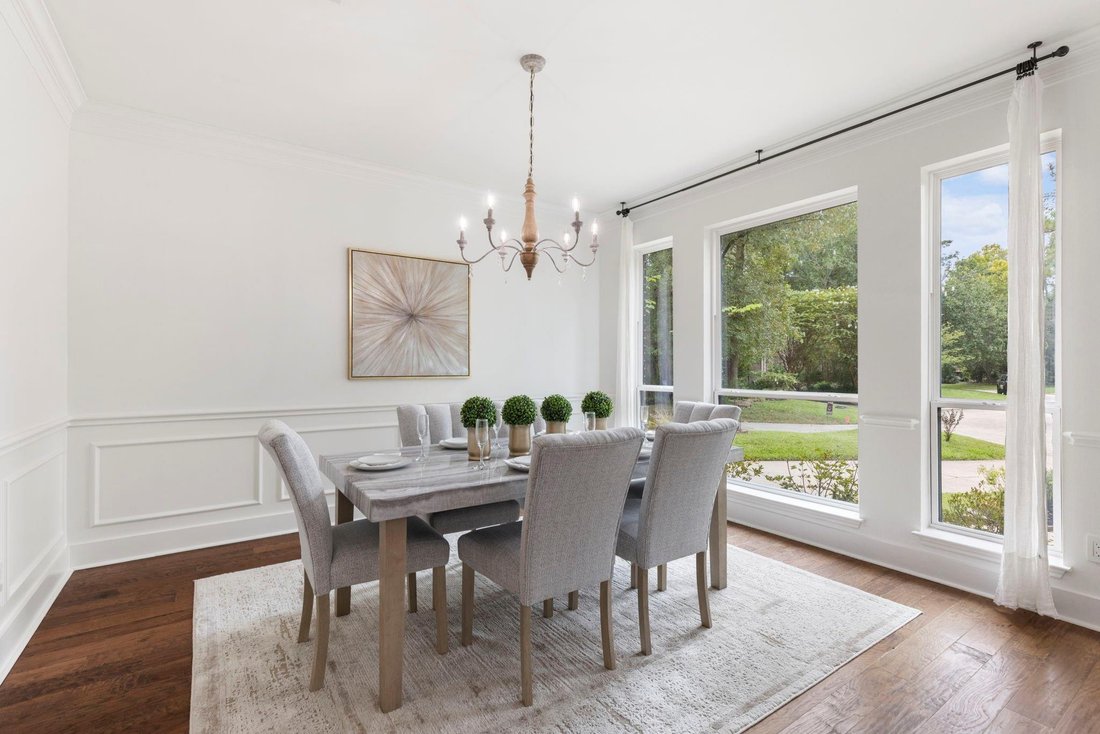 House in The Woodlands, Texas, United States 5 - 18779772