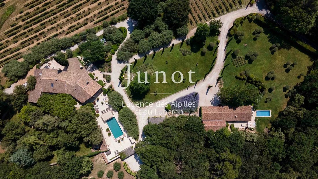 Landhaus in Oppède, Provence-Alpes-Côte d'Azur, Frankreich 4 - 13688493