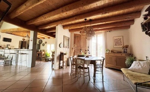 House in Saint-Hilaire-de-Beauvoir, Occitania, France 1