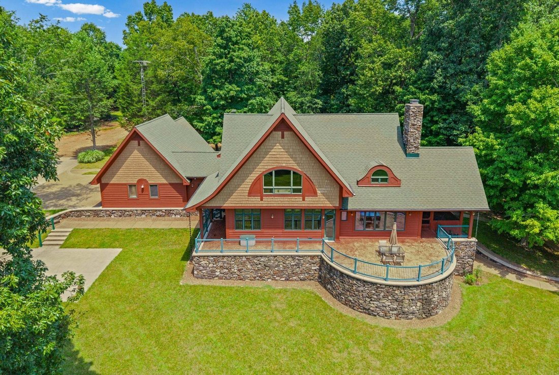 House in Crofton, Kentucky, United States 1 - 18776385