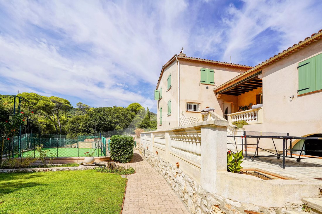 Villa a Laghet-Périphérie, Trinità Vittorio, Francia 2 - 18777604