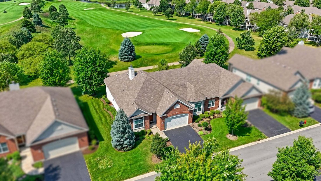 Residenza a Lake in the Hills, Illinois, Stati Uniti 1 - 18776715
