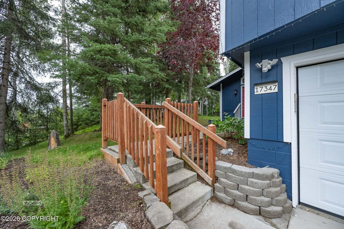 House in Anchorage, Alaska, United States 3 - 18775880