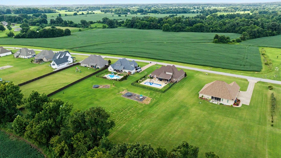 House in Humboldt, Tennessee, United States 4 - 18779575