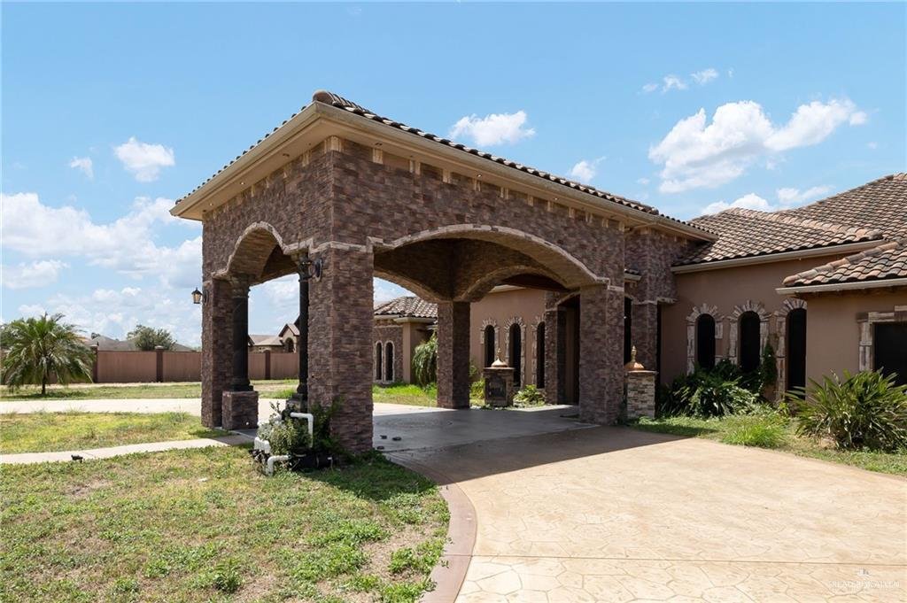 House in Elsa, Texas, United States 5 - 18766575