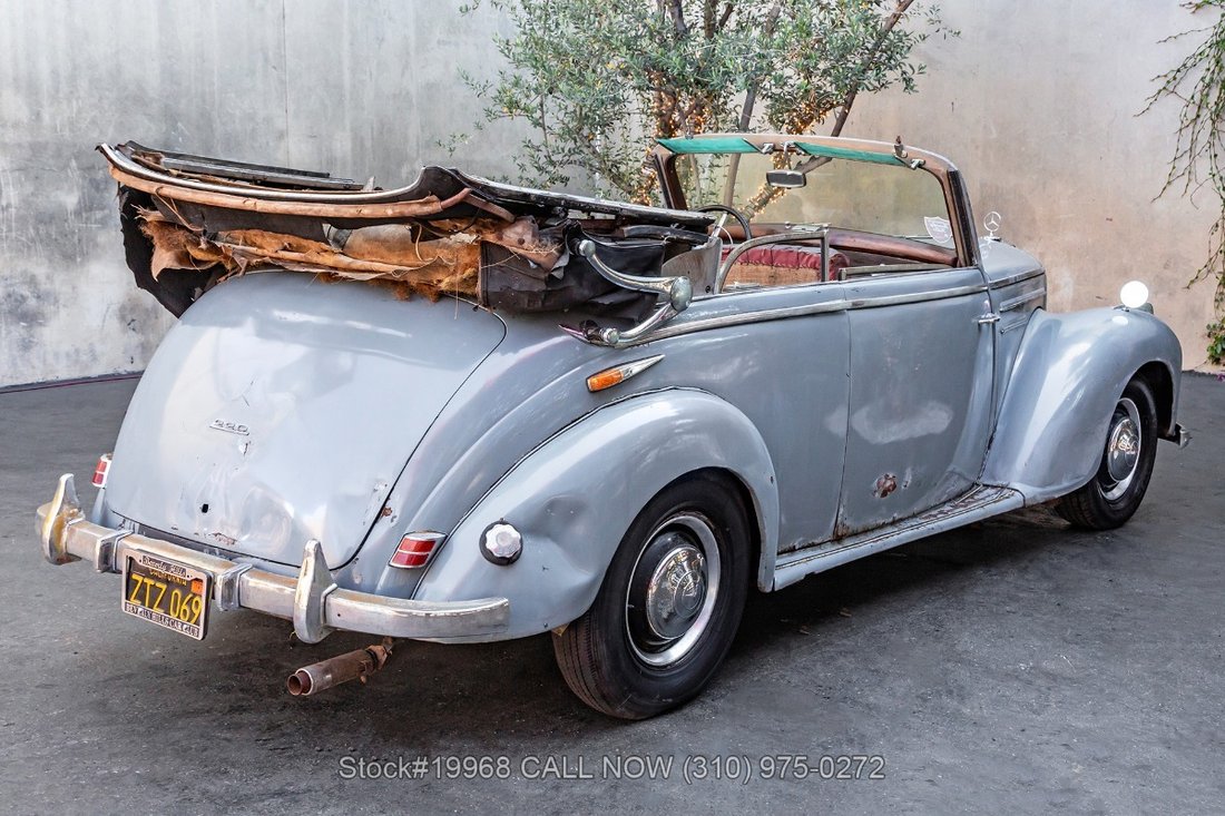 Mercedes-Benz 220 in Los Angeles, CA 5 - 18776917