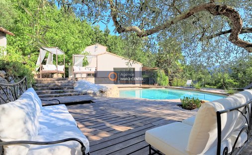 House in Solliès-Toucas, Provence-Alpes-Côte d'Azur, France 1