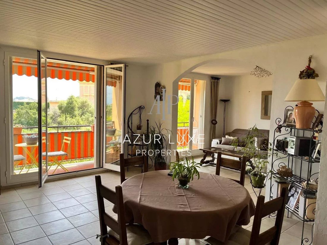 Apartamento en Beaulieu-sur-Mer, Provenza-Alpes-Costa Azul, Francia 1 - 15768585