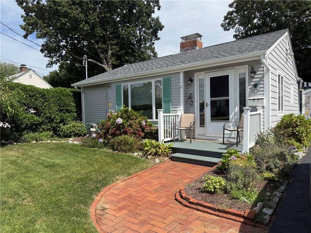 House in East Providence, Rhode Island, United States 1 - 18775977