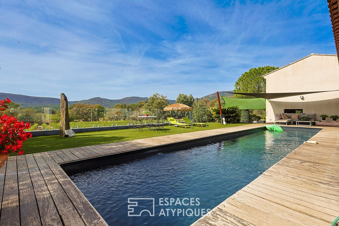 Villa en Le Plan-de-la-Tour, Provenza-Alpes-Costa Azul, Francia 1 - 18778117