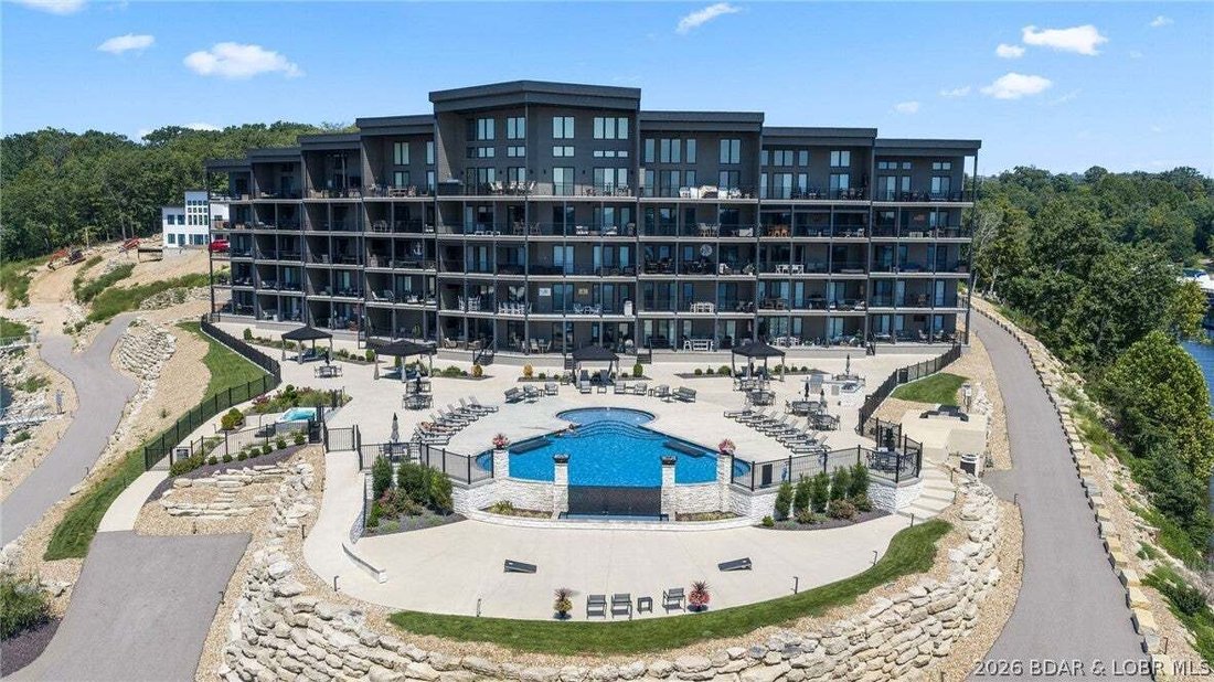 Condominio en Lake Ozark, Misuri, Estados Unidos 1 - 18778621