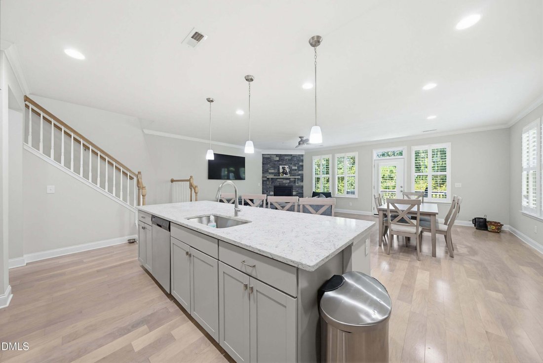 Townhouse en Raleigh, Carolina del Norte, Estados Unidos 4 - 18114060