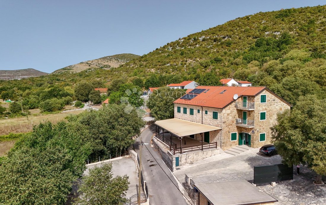 Maison à Trolokve, Split-Dalmatie, Croatie 2 - 18780236