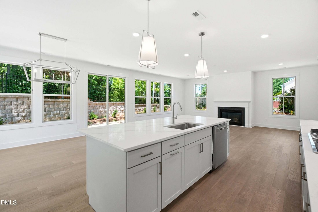 Casa en Cary, Carolina del Norte, Estados Unidos 3 - 17929166