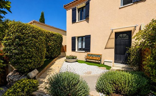 Haus in Plateau de Puyricard-La Trévaresse, Aix-en-Provence, Frankreich 1
