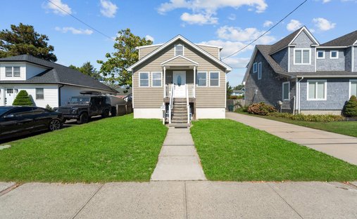 Haus in East Patchogue, New York, Vereinigte Staaten 1