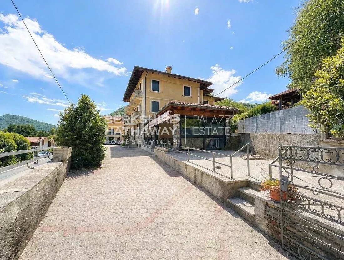 Altro a Massino Visconti, Piemonte, Italia 2 - 18777787